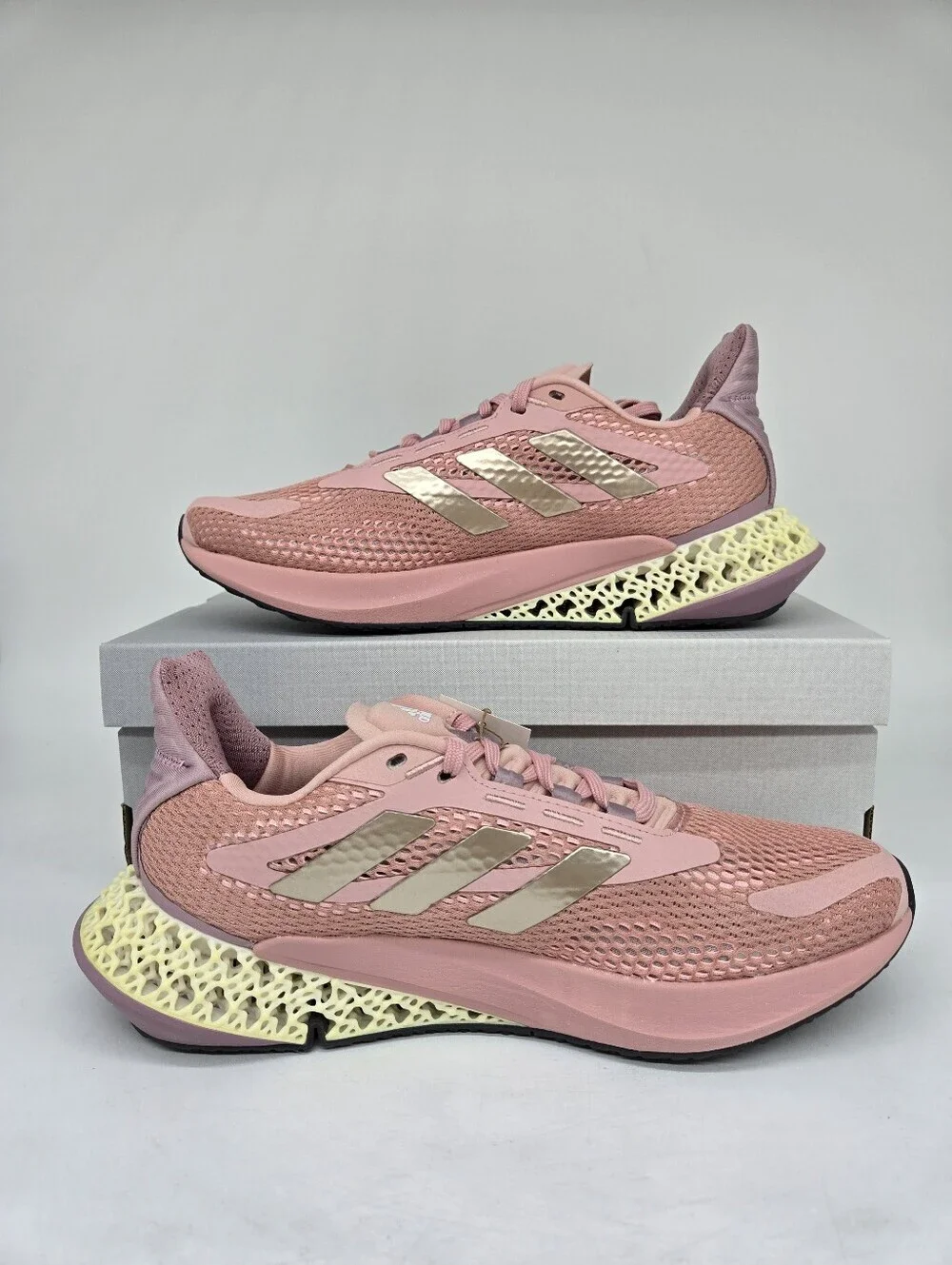 adidas Women's 4DFWD Pulse Wonder Mauve Sandy Beige Acid Red Shoes Size 9